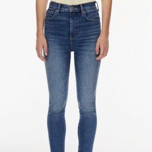 Aritzia Denim Forum The Lola High Rise